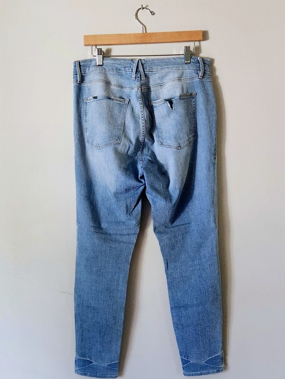 Good American Jeans Sz 14 - Picture 2 of 5